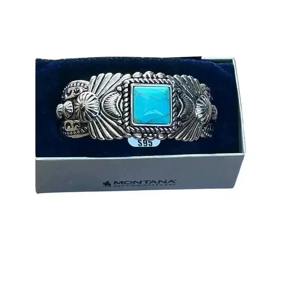 Montana Silversmiths Flourished Turquoise Cuff Bracelet Western Lifestyle New